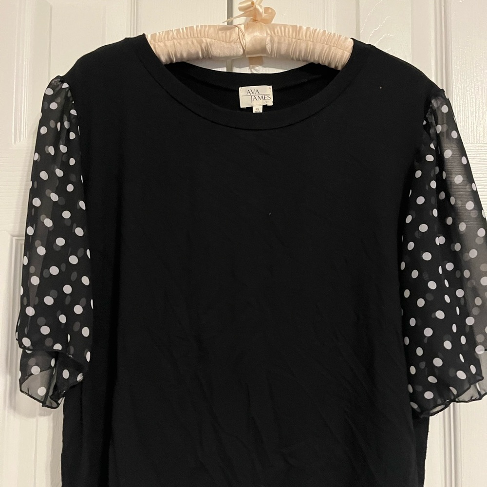 Black Polka Dot Sleeve Top